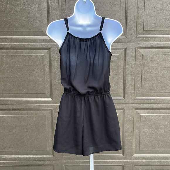 No.080 🖤 Lux La Black Romper Skort 🖤 - Picture 5 of 7